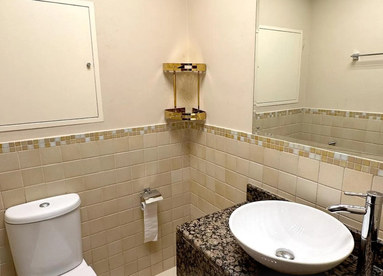 Alphatel Beach Jbr Marina Dubai Homestay