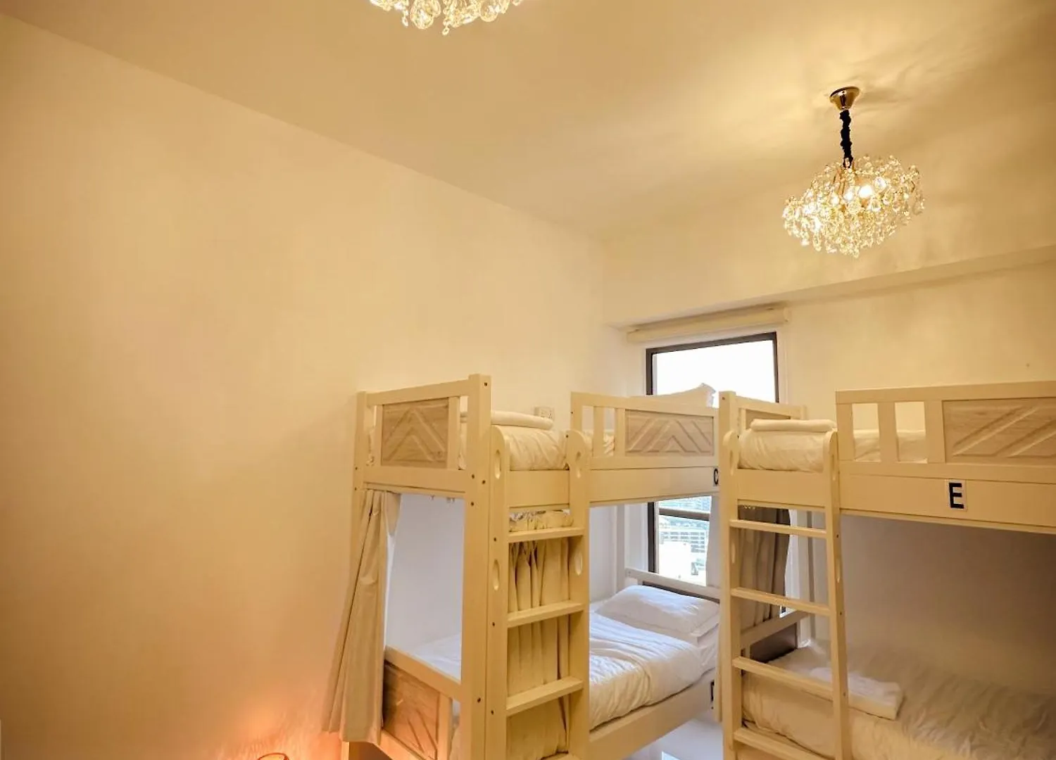 Homestay Alphatel Beach Jbr Marina Dubai United Arab Emirates